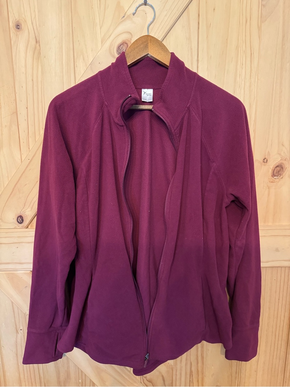Old Navy Women's Burgundy Full-Zip Fleece Jacket